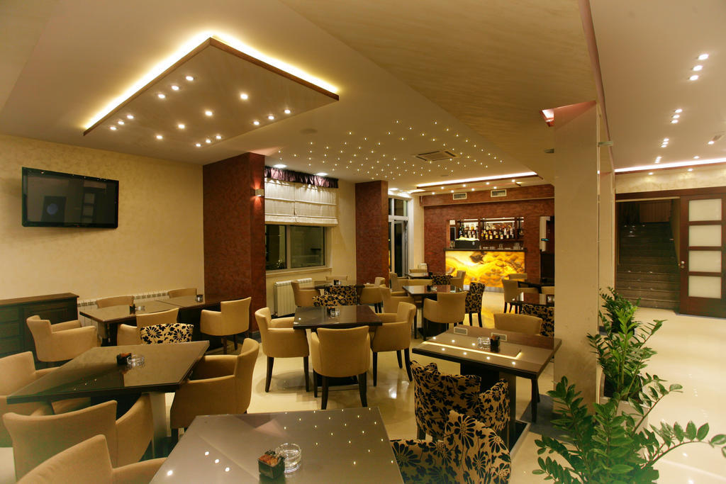 Hotel Ellena Herceg Novi Exterior photo